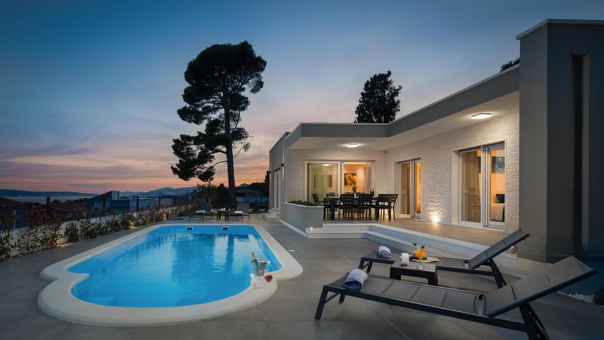 Villa Paradiso Adriatico Kaštela エクステリア 写真